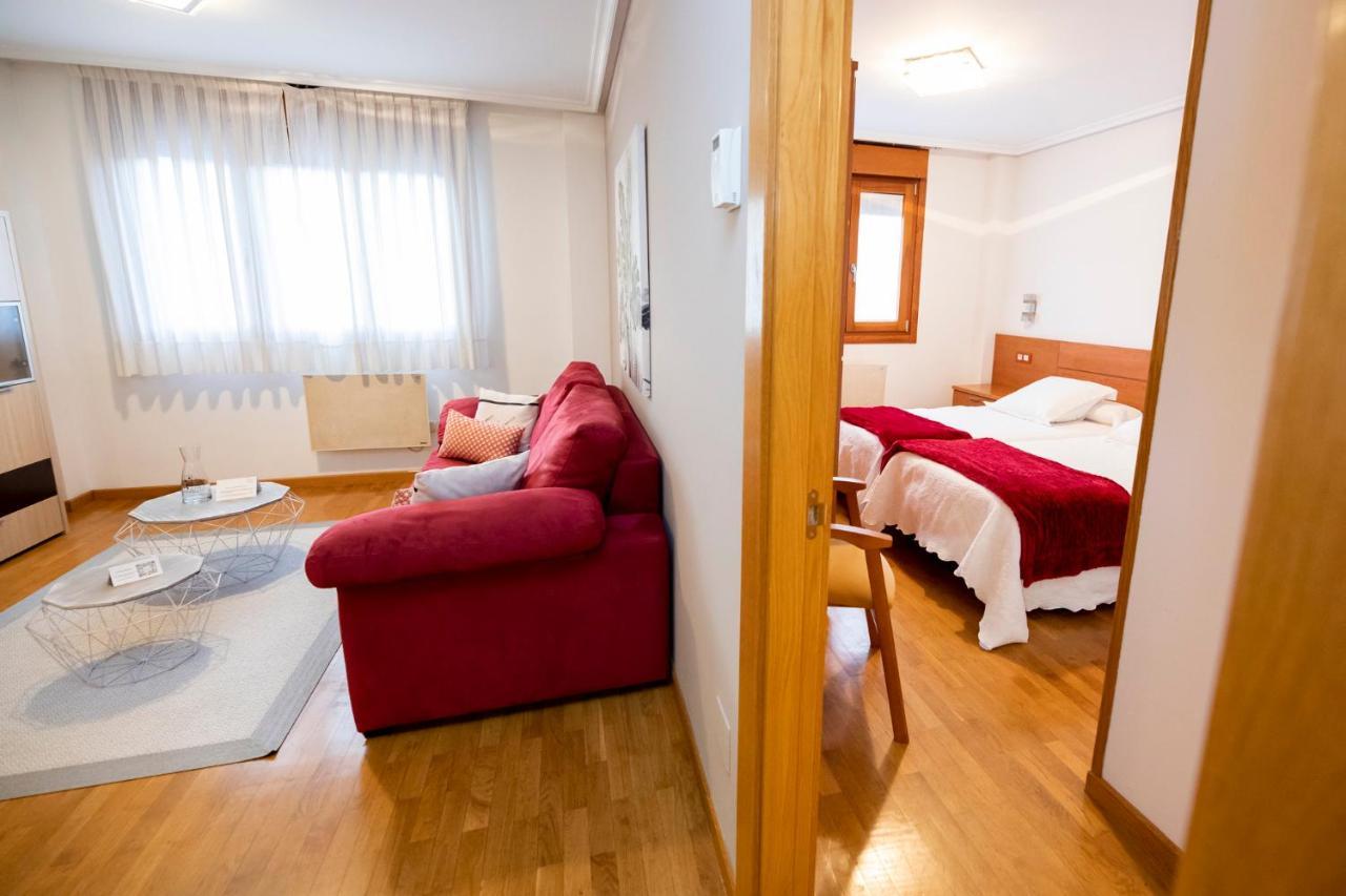Apartamentos Cean Bermudez Gijón Buitenkant foto