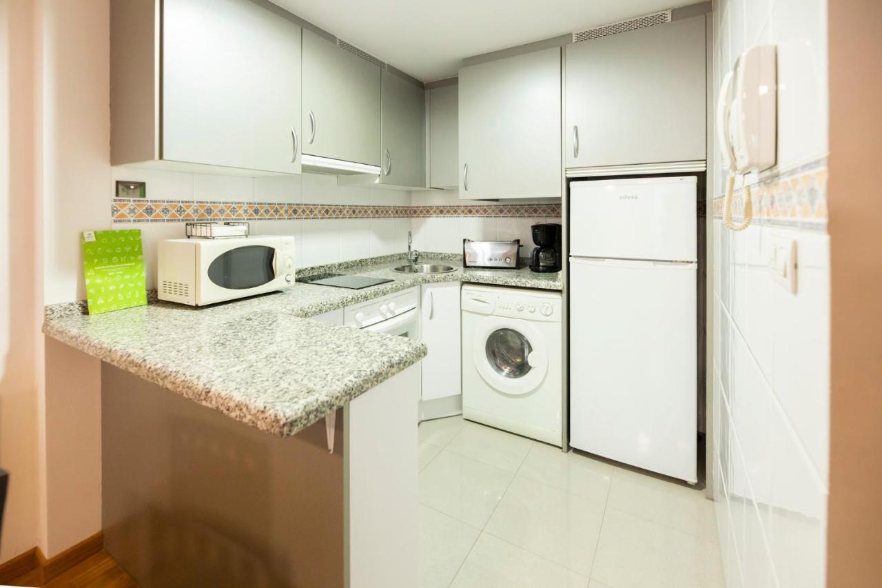 Apartamentos Cean Bermudez Gijón Buitenkant foto