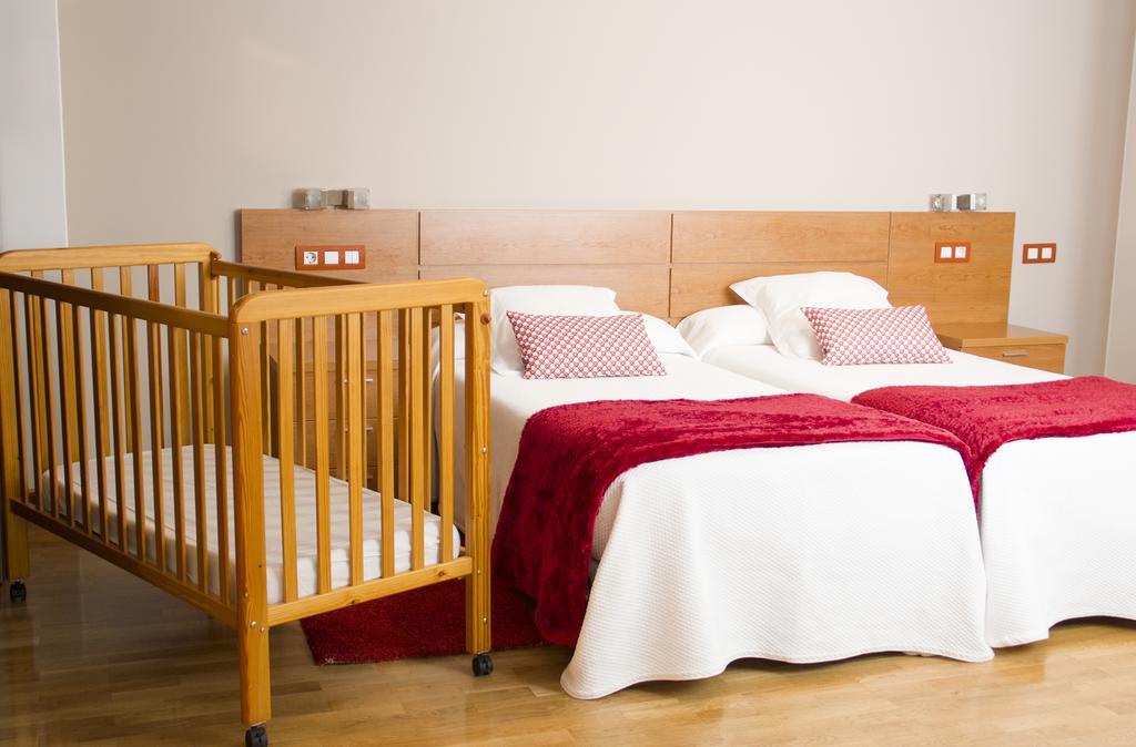 Apartamentos Cean Bermudez Gijón Buitenkant foto