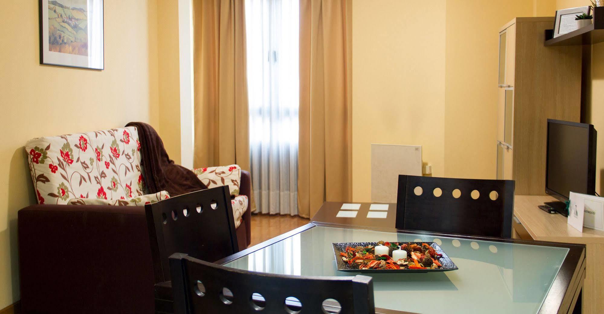Apartamentos Cean Bermudez Gijón Buitenkant foto