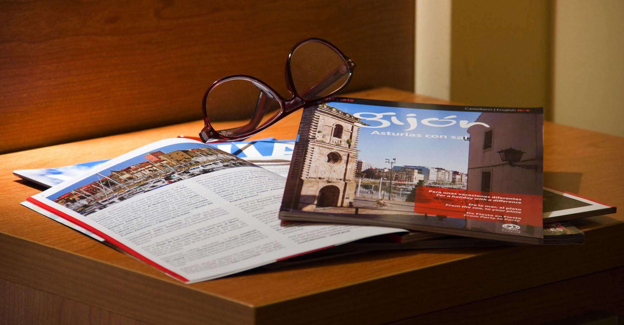 Apartamentos Cean Bermudez Gijón Buitenkant foto